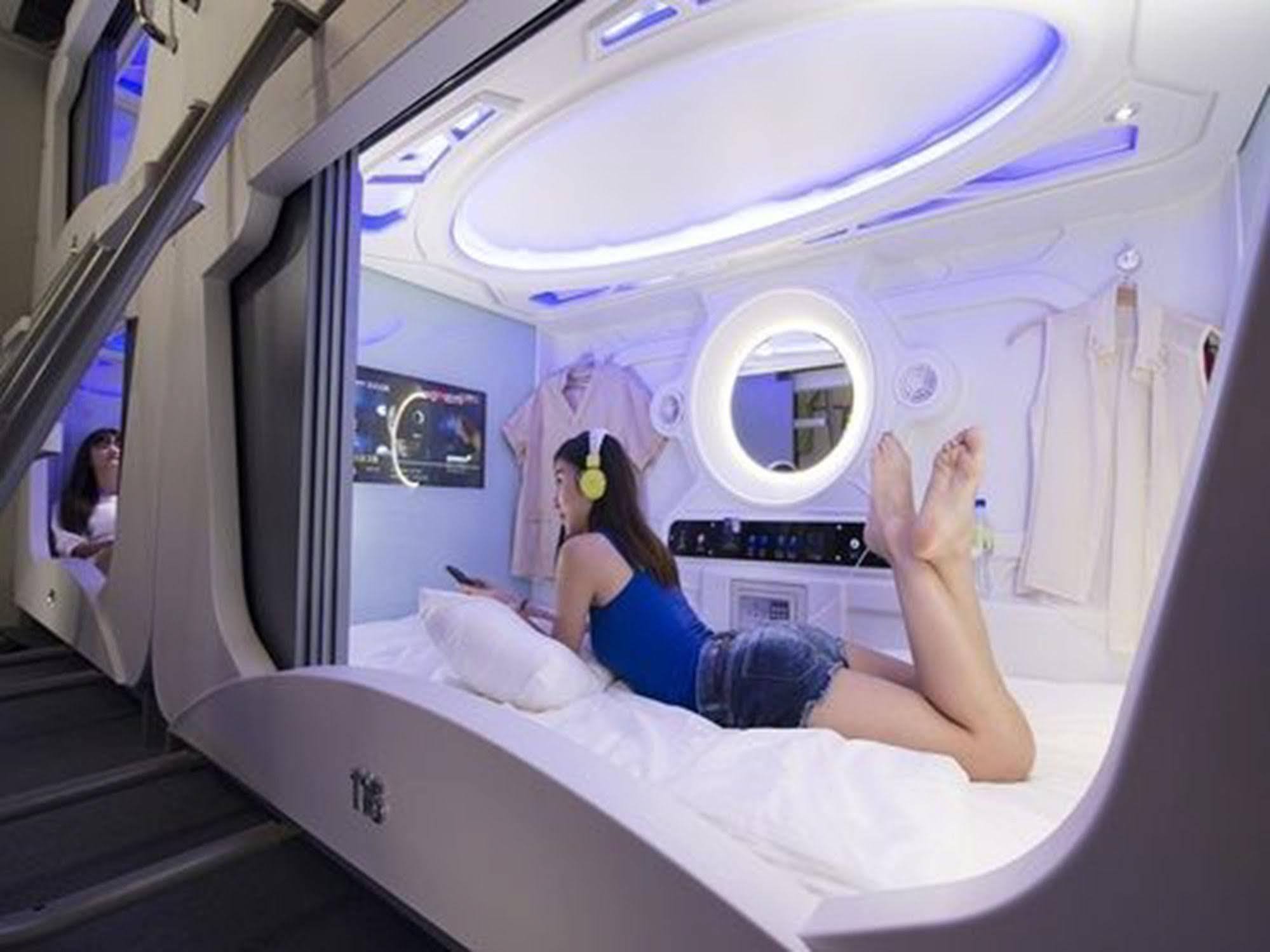 Time Capsule Hotel Джорджтаун Экстерьер фото
